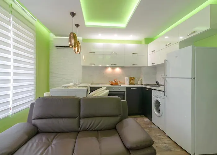 Reаch Dreams 1 דירה