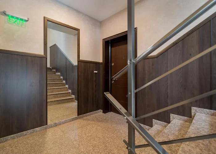 דירה Reаch Dreams 1 וארנה